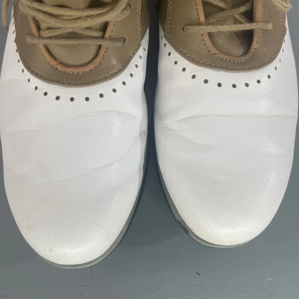 FootJoy Golf Shoes Women's Size 7 M White Tan Leather Spiked‎ 93914